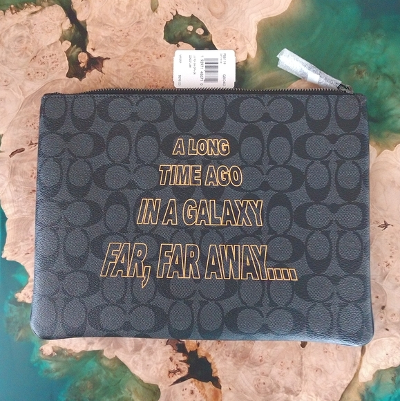 SOLD! Star wars x Coach large pouch NWT - Picture 8 of 8